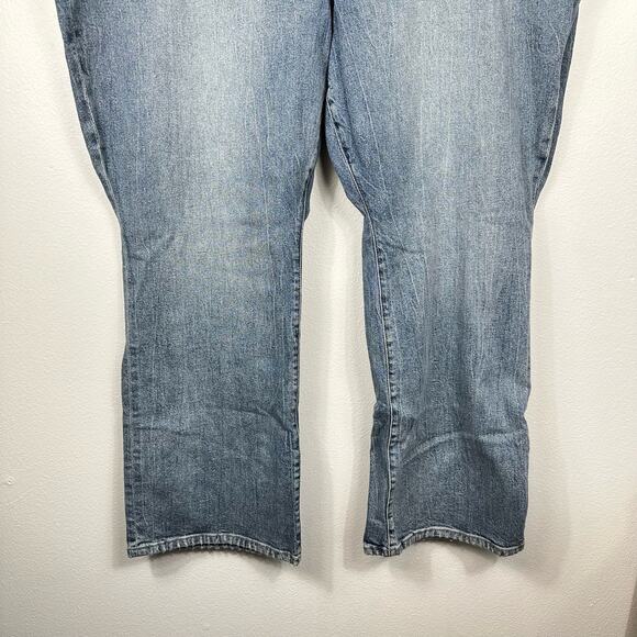 NWT Torrid Perfect Slim Boot Classic Denim Mid-Rise Jean 30XT - Picture 5 of 16